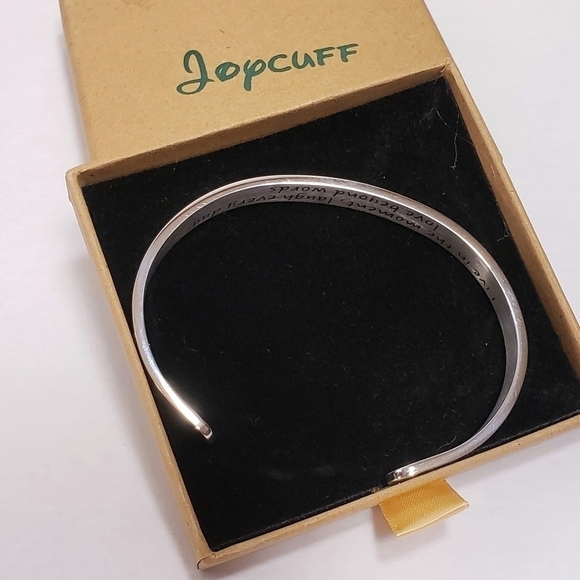 NIB JOYCUFF Live...Laugh...Love Hidden Message Bracelet - Picture 3 of 7